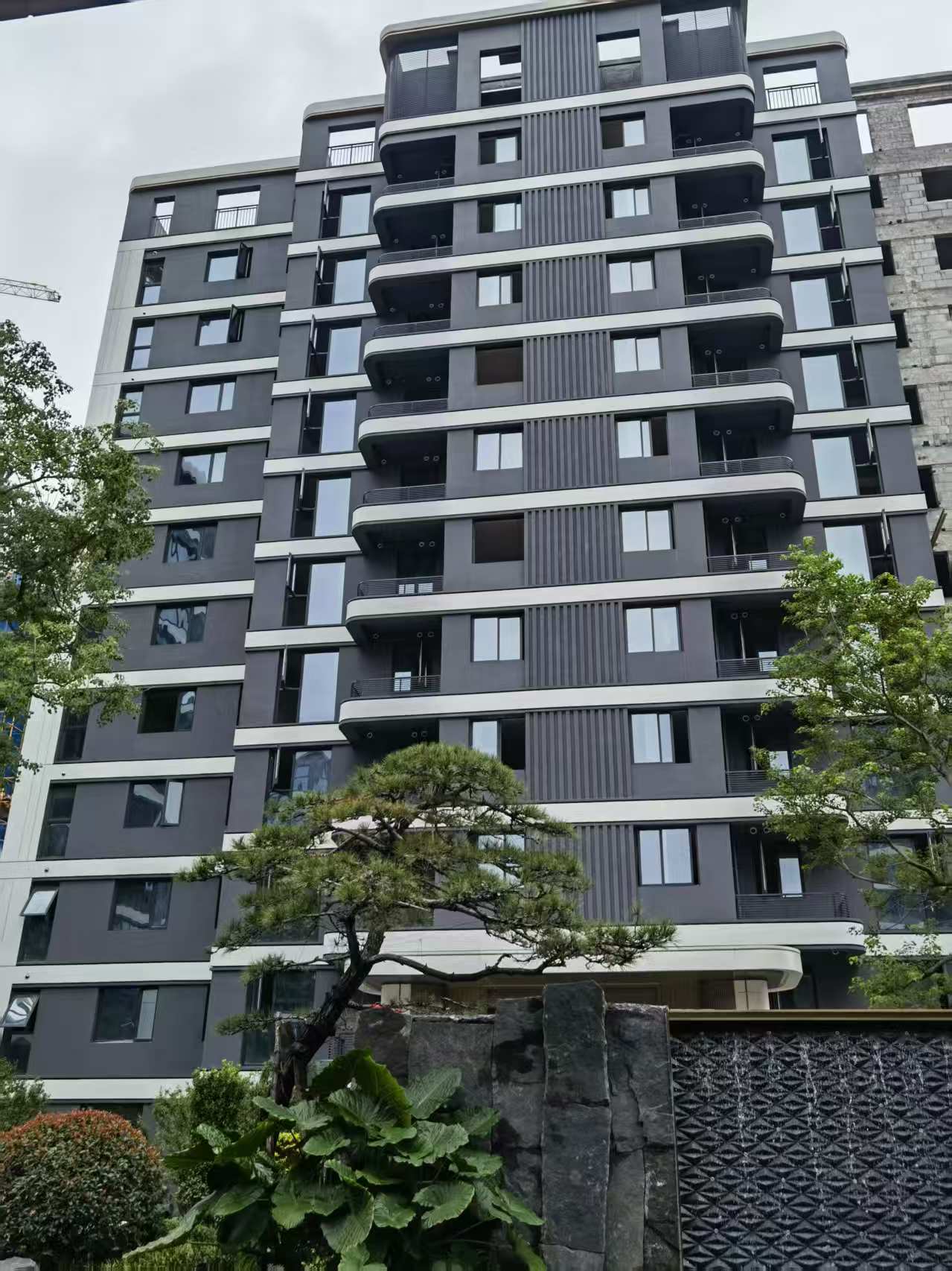 河南商丘项目金属漆建筑外立面