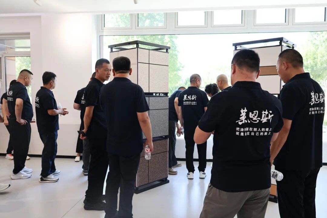 从工艺到艺术｜莱恩斯艺术涂料首届匠心工匠研学营圆满收官 图片